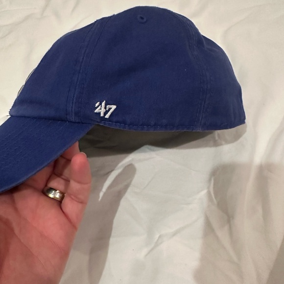 Vancouver Canucks ‘47 hat - Picture 3 of 5